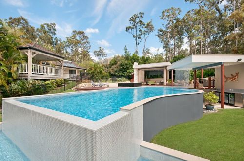 Swimming Pool Construction Service in Brisbane 