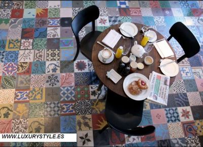 LUXURYSTYLE.ES offer OLD FLOOR TILES for DESIGN SHOP, DESIGN RESTAURANT, DESIGN BAR, DESIGN KITCHEN