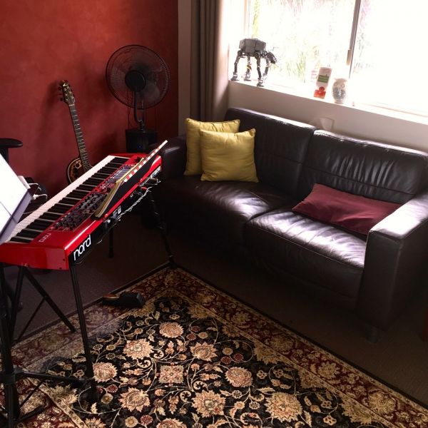 Neridah's Vocal Studio