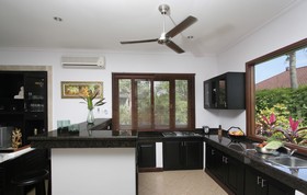 Bali Holiday Accommodation with Zen Villa Sanur - Bali