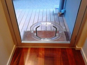 Pet doors Melbourne at Cheap Price