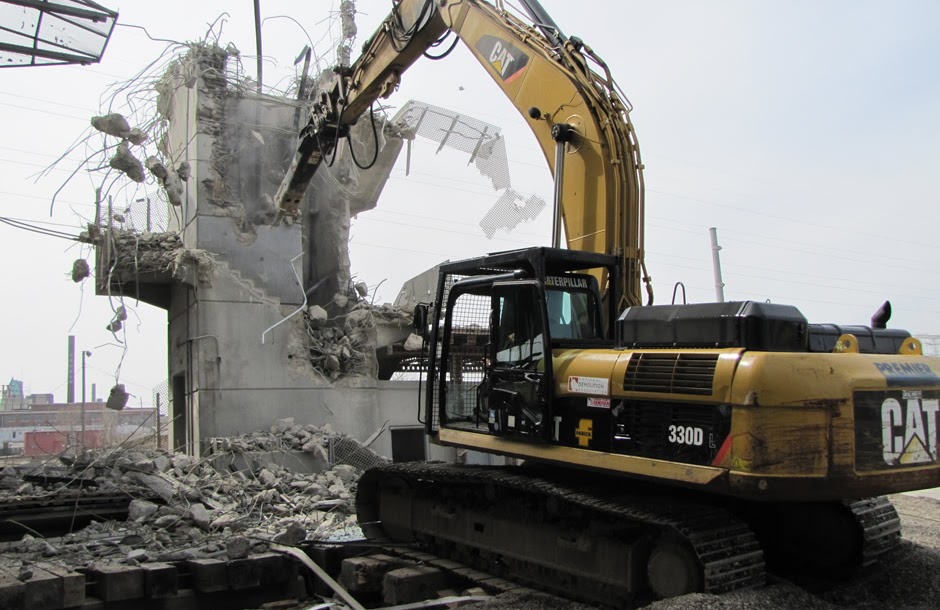 Professional Demolition in Melbourne | The Handy Boys