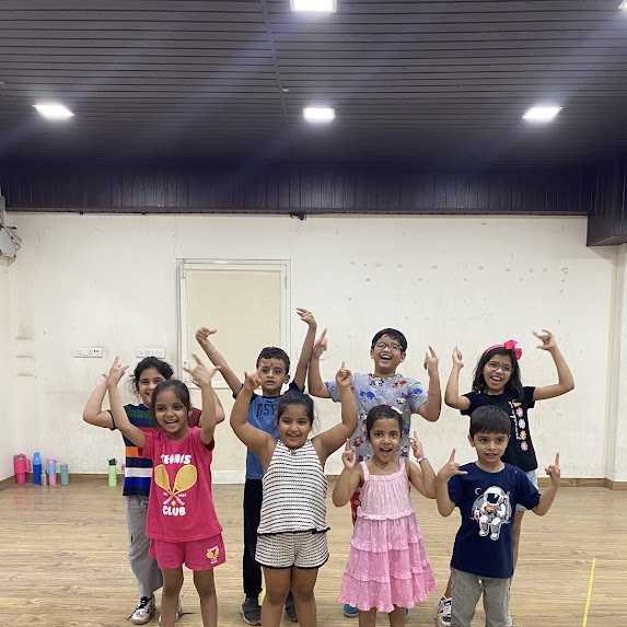Contemporary Dance Institute In Mahesh Nagar-Buskers Dance Institute