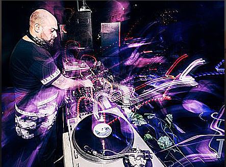 From dull to dazzling – the best corporate dj in Melbourne can make it happen!