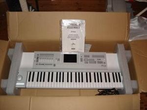FOR SALE::BRAND NEW MUSICAL   INSTRUMENTS,TURNTABLES,SAXOPHONE,KEYBOARD