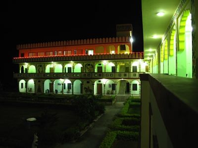Best Hotel In Pushkar, Heritage Hotel In Pushkar Hotel Is In a Quiet Palace.