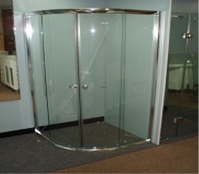 Get Ultimate Bathroom Shower Screens to add Splendor to Your Bathroom