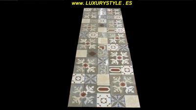 LUXURYSTYLE.ES offer OLD FLOOR TILES for DESIGN SHOP, DESIGN RESTAURANT, DESIGN BAR, DESIGN KITCHEN