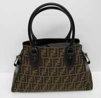 ITALIAN COMPANY SELLS WHOLESALE PRADA, GUCCI, BURBERRY, DOLCE&GABBANA BAGS, shoes, apparel, accessor