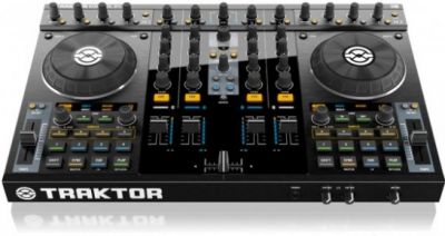 Pioneer Pro DJ 4 CH Professional Mixer SVM-1000----1500Euro