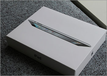 Brand New Apple Ipad 3 wifi (Buy 2 get 1 free) Skype: simplestoreltd1